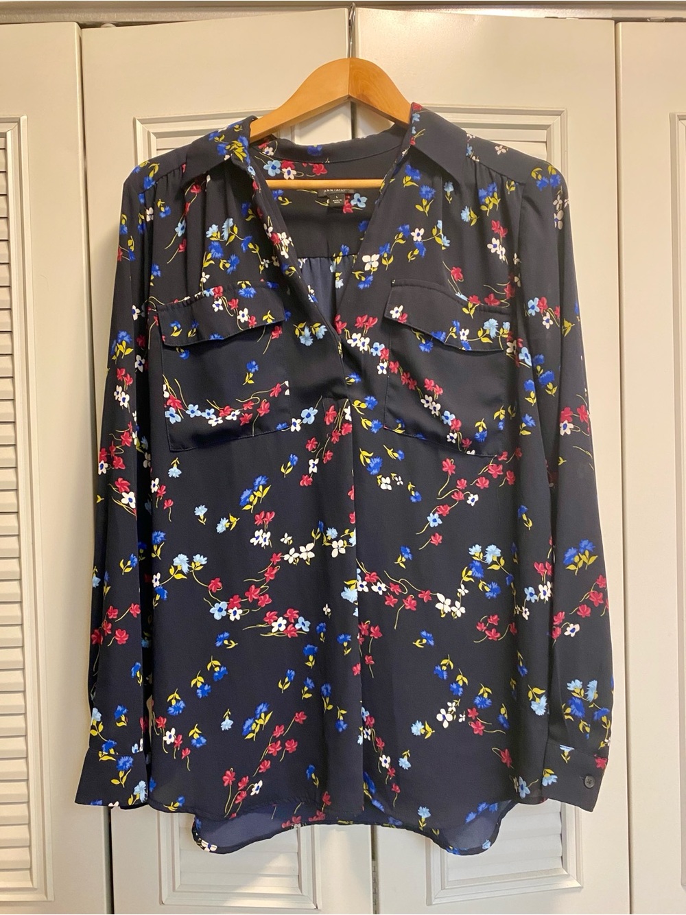 Ann Taylor Navy Floral Button-Front Shirt